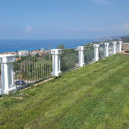 Appartamenti Borgo Panoramico N.1 Tropea Exterior photo